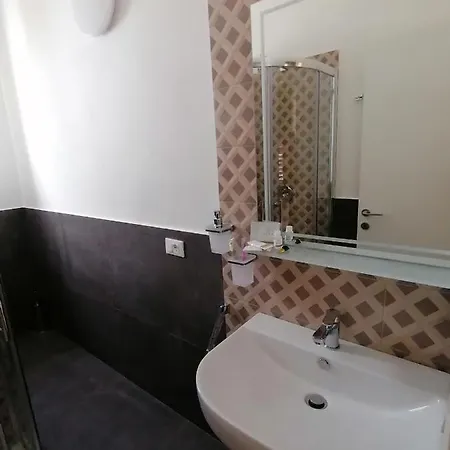 Le Case In Piazza ***** 法维尼亚纳