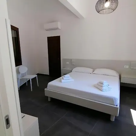 Apartment Le Case In Piazza ***** *