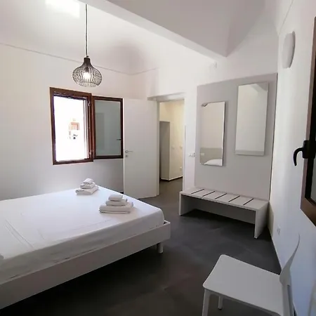 Apartment Le Case In Piazza ***** *